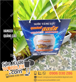 Hanger nước tăng lực Super Horse chất liệu fomex