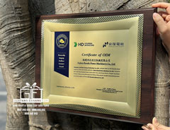Bảng vinh danh gỗ đồng