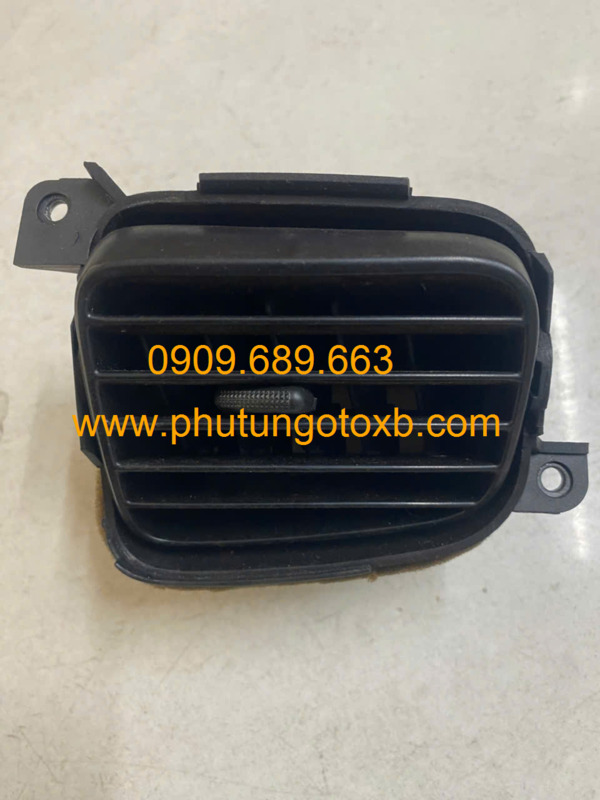 Cửa gió điều hòa giữa taplo Ford Laser
