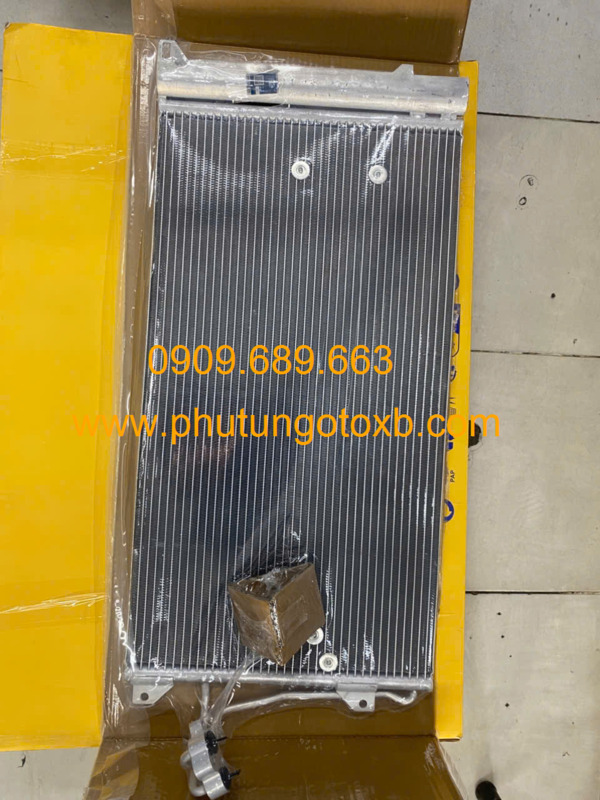 Dàn nóng Audi Q7 2008 Hella