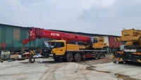 Xe cẩu trục bánh lốp 75 tấn
