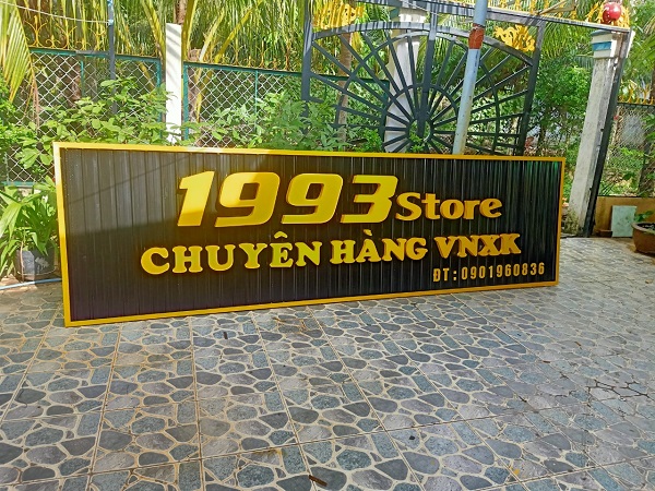 Biển quảng cáo chữ nổi