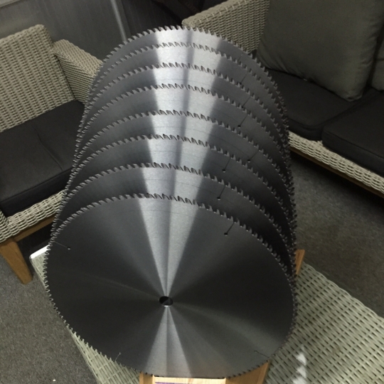 Lưỡi cắt gỗ tự nhiên size 405