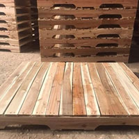 Pallet gỗ 2 hướng nâng