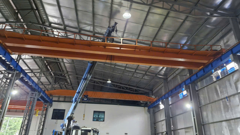 Cầu trục dầm đôi