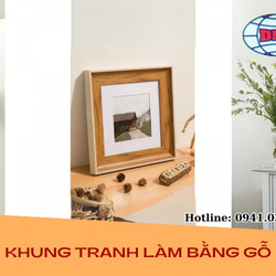 Khung tranh bằng gỗ