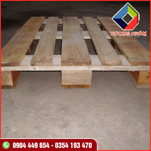 Pallet gỗ