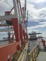 Dịch vụ bốc dỡ hàng hóa qua cảng