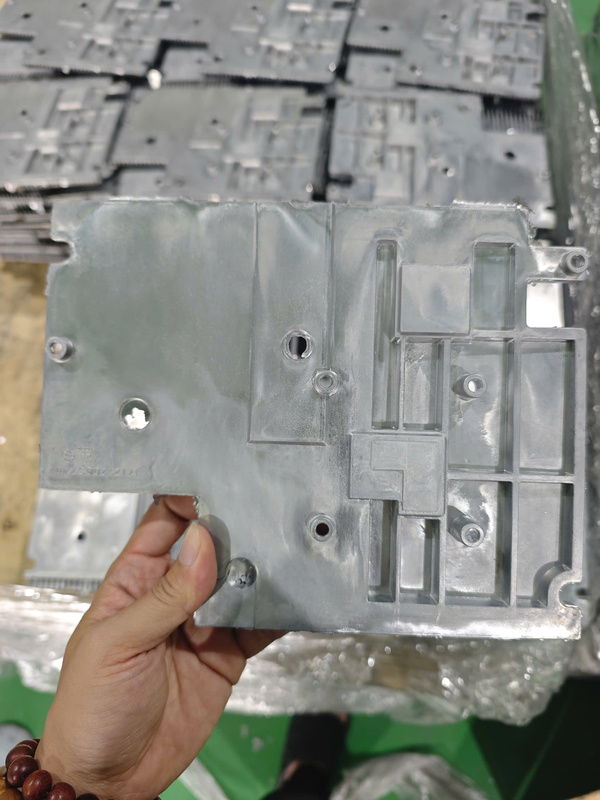 Sản phẩm ba via trước khi xử lý