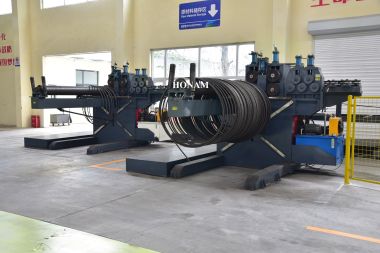 Máy kéo rút ống