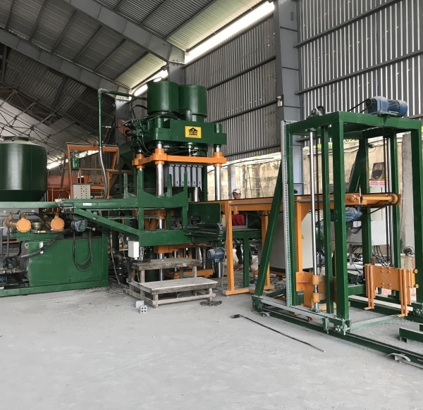 Máy ép gạch CT30