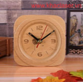 Đồng hồ gỗ để bàn