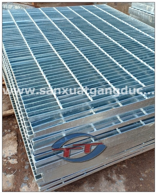 Tấm sàn Grating