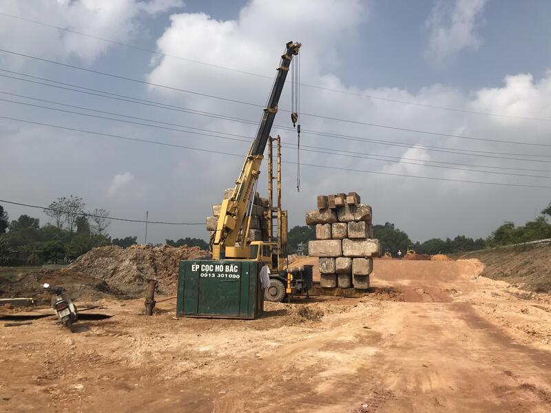 Thi công ép cọc bê tông