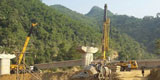 Lắp dầm cầu QL21 Thanh Hóa
