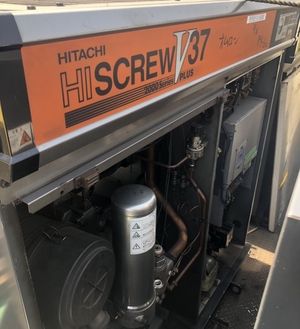 Máy nén khí Hitachi 01
