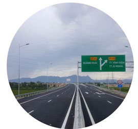 Đường cao tốc Đà Nẵng - Quảng Ngãi