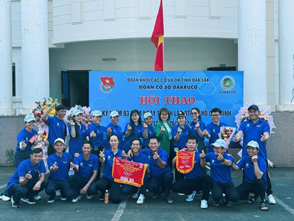 Đồng phục sự kiện