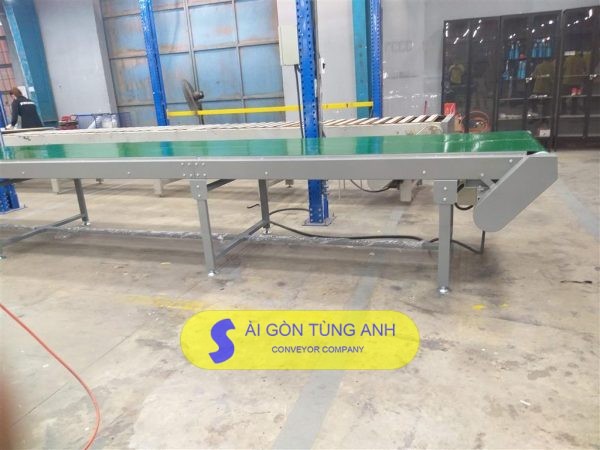 Băng tải PVC xanh