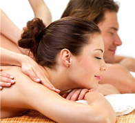 Massage Thụy Điển với tinh dầu