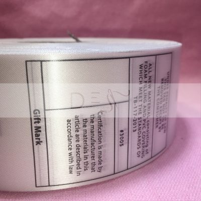 Nhãn in satin không biên