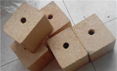 Chân cục pallet mùn 115x100