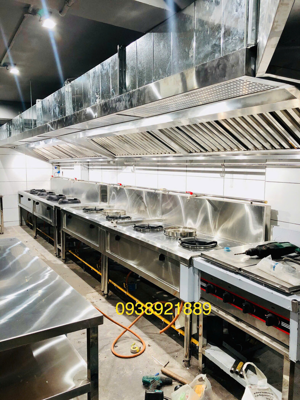 Bếp và thiết bị bếp inox công nghiệp