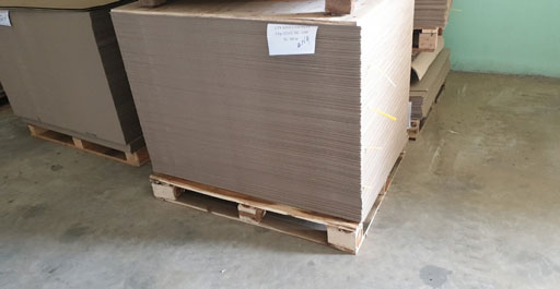 Giấy carton bìa cứng
