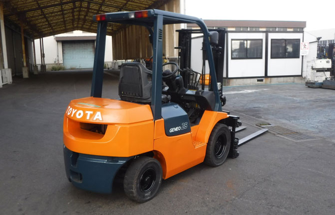 Xe nâng dầu Toyota nhập khẩu tại Nhật