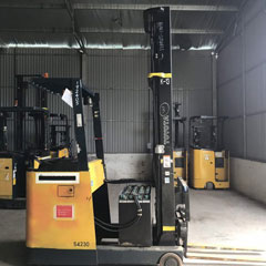 Xe nâng cũ 1.5 tấn nâng 5.0m năm 2007