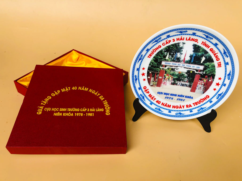 Đĩa sứ in logo
