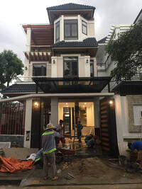 Xây dựng lâu đài biệt thự