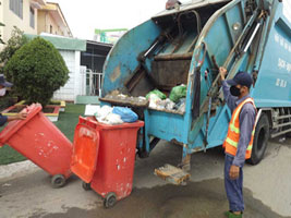 Thu gom vận chuyển rác thải sinh hoạt