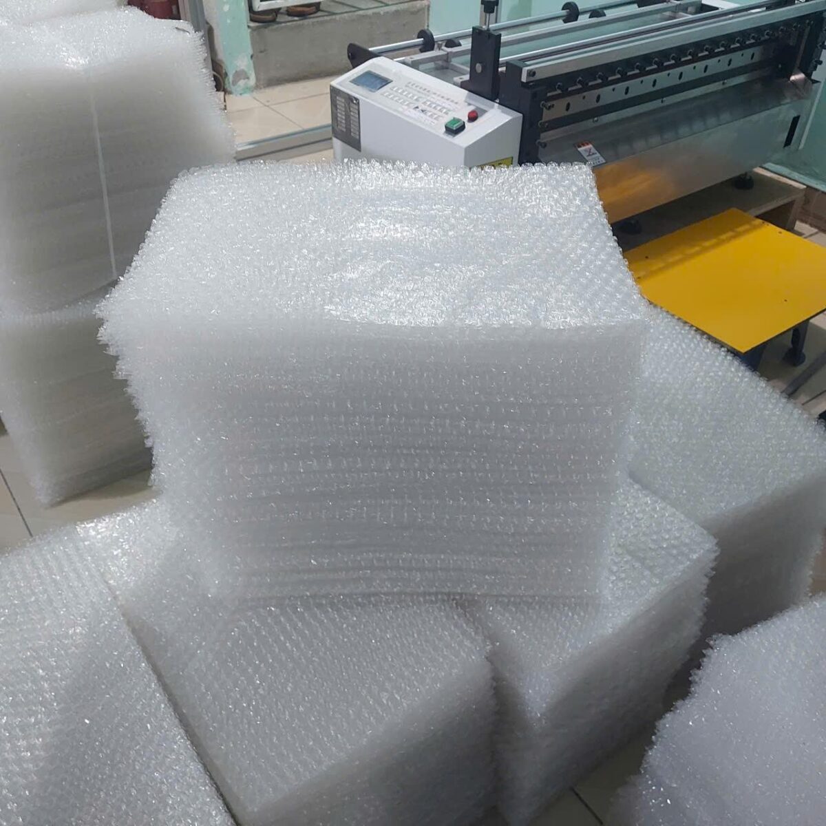 Xốp khí dạng tấm