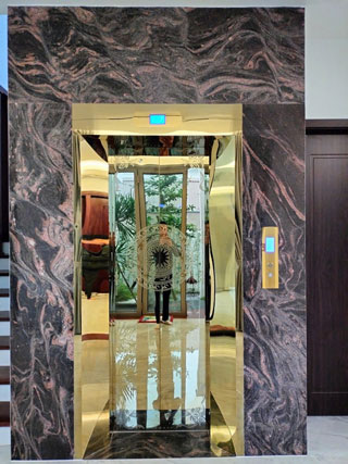 Thang máy các loại