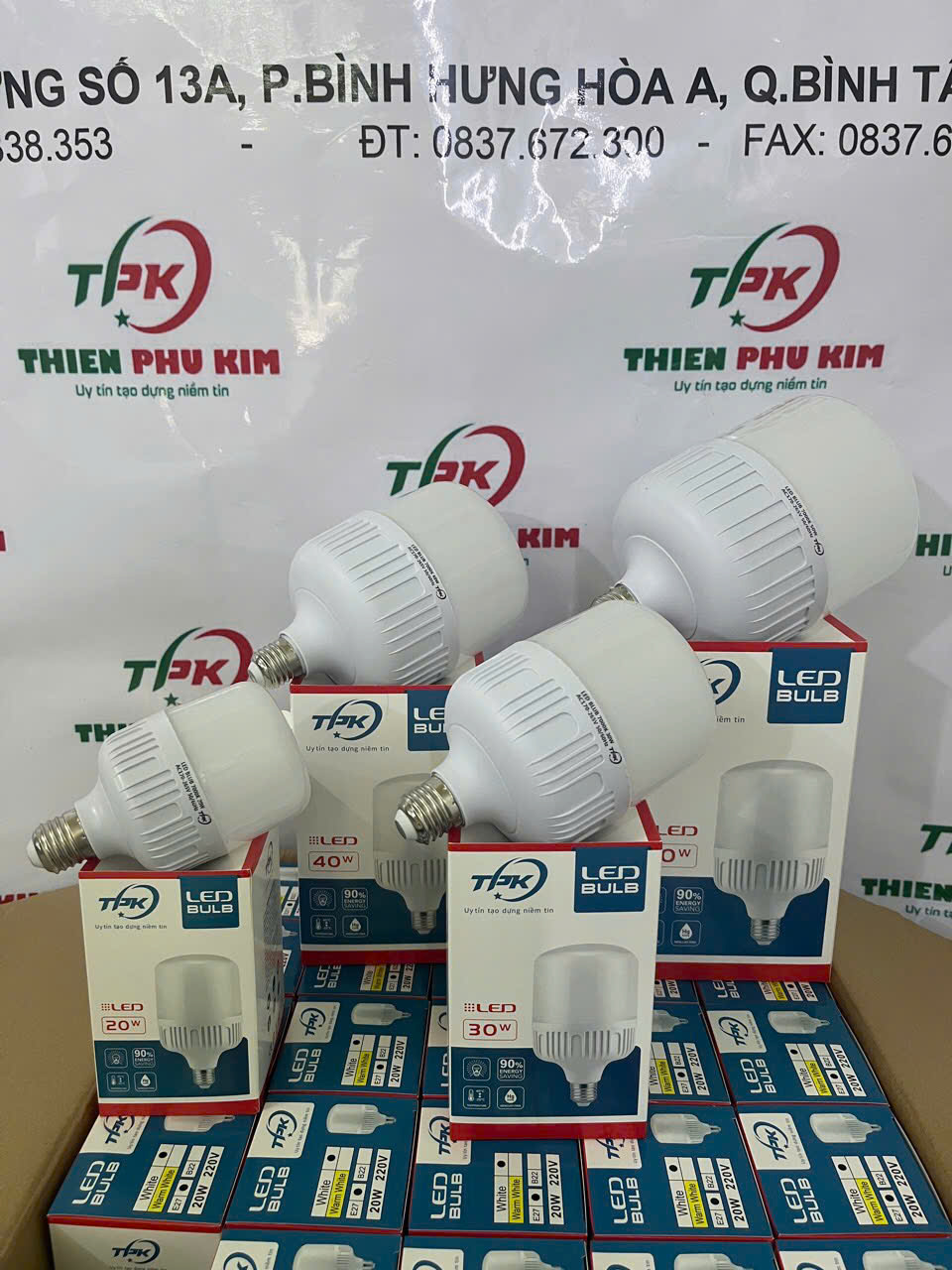Bóng trụ TPK hàng thường