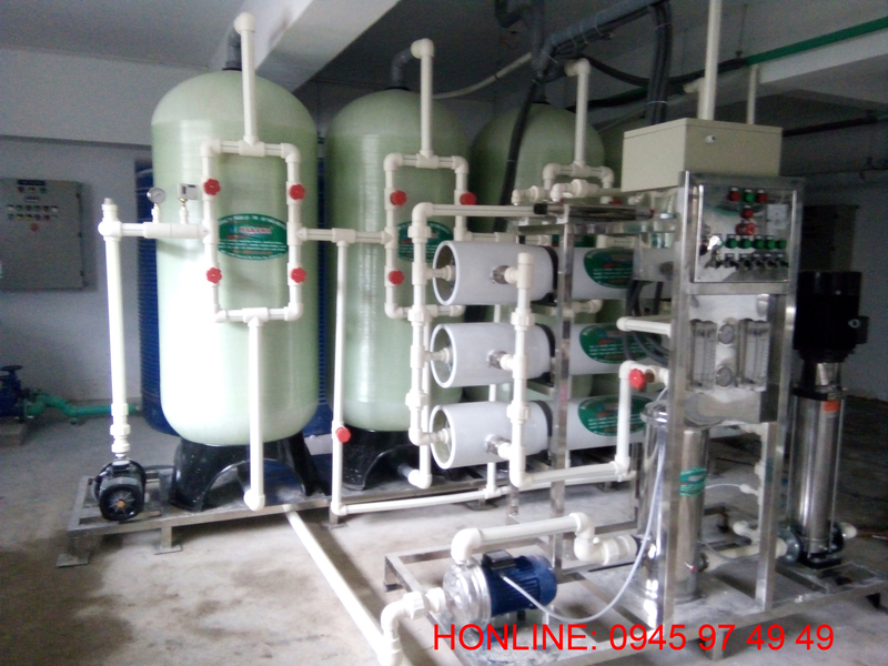 Dây chuyền sản xuất nước uống đóng bình 200 bình/giờ