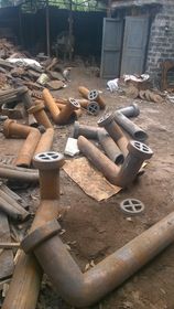 Ống gang thoát nước mặt cầu