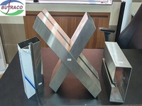 Khung bao inox của kính cường lực