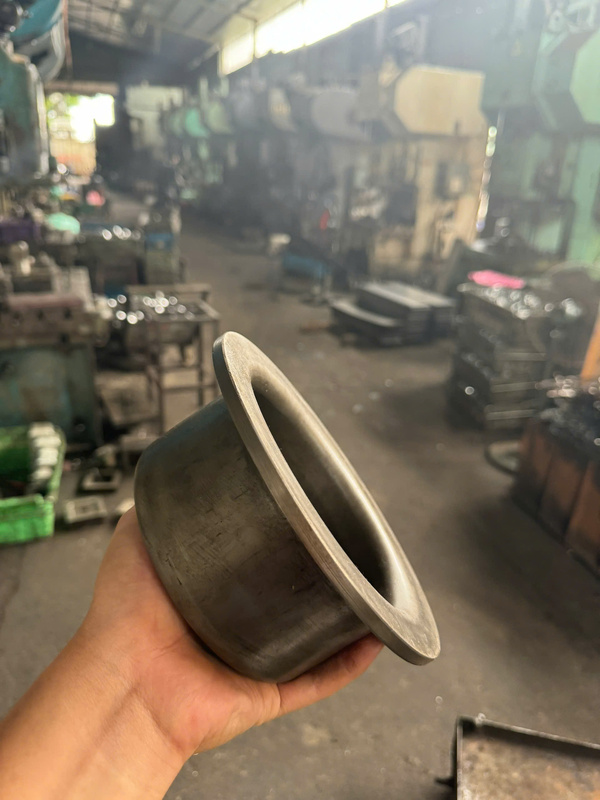 Cốc bi con lăn 6216 D80xD140x8ly