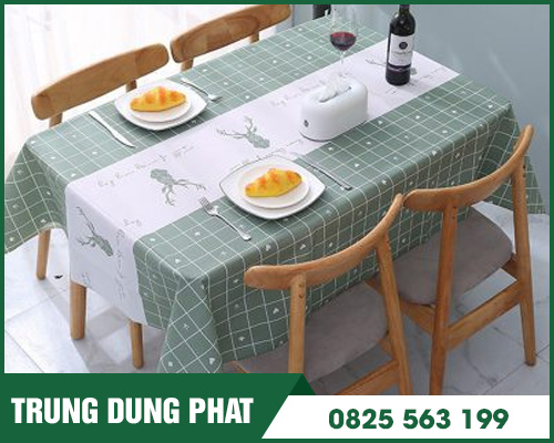 Khăn trải bàn