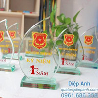 Kỷ niệm chương thủy tình