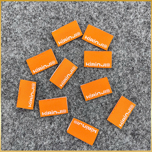 Nhãn dệt thương hiệu