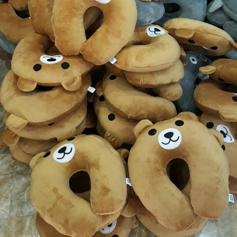 Gối chữ U