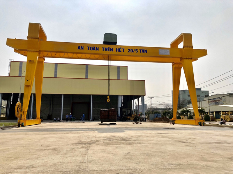 Cổng trục dầm đôi