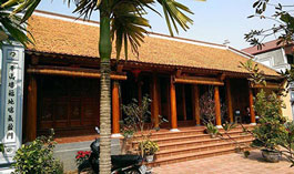 Nhà gỗ 5 gian 16 cột thông hiên