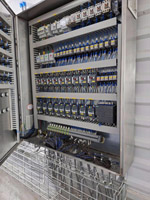 Tủ bảng điện