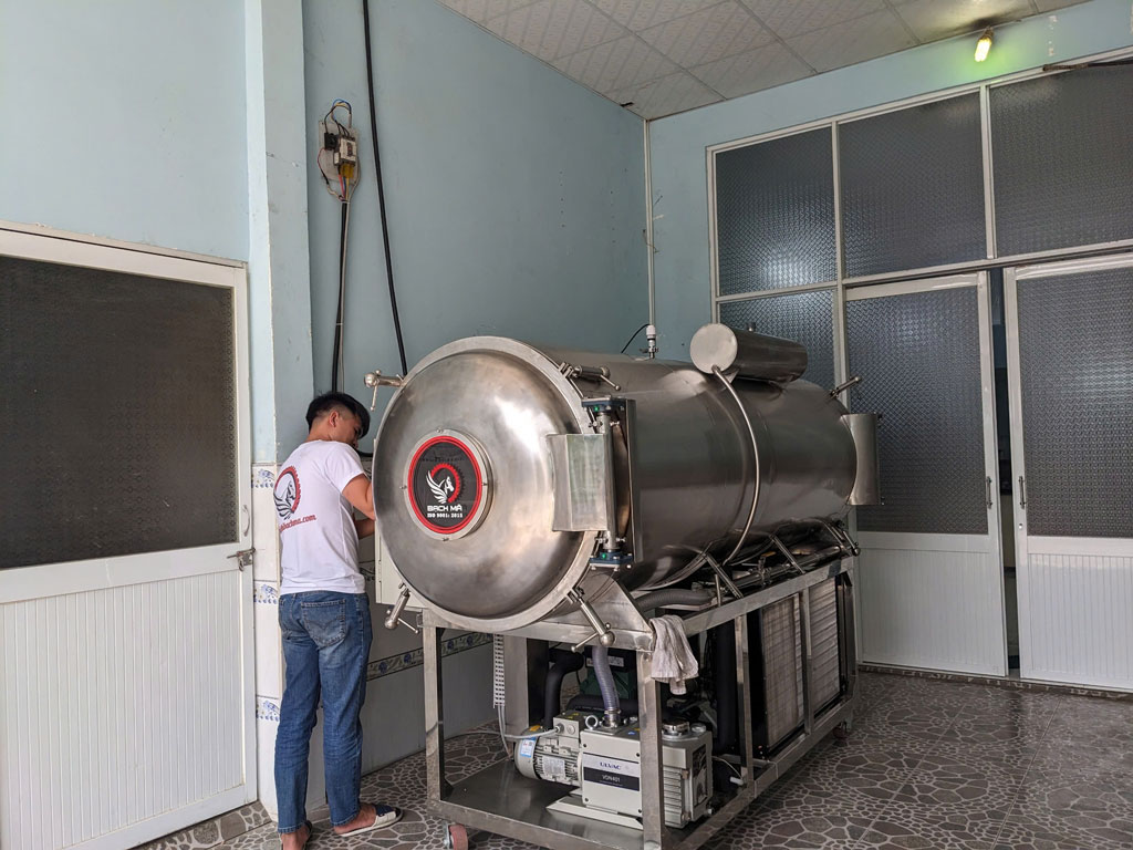 Máy sấy thăng hoa 50kg/mẻ