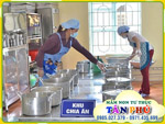 Khu ăn trưa bữa trưa của bé