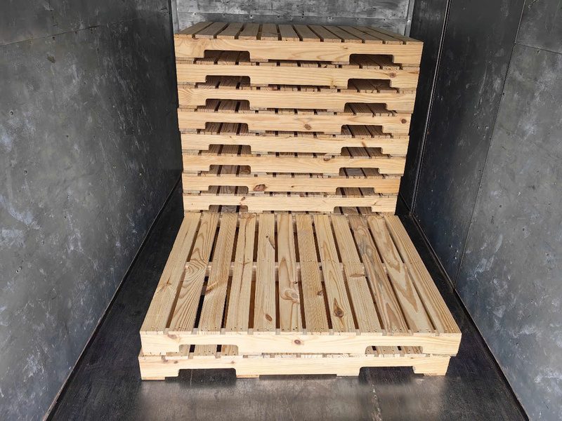 Pallet gỗ công nghiệp